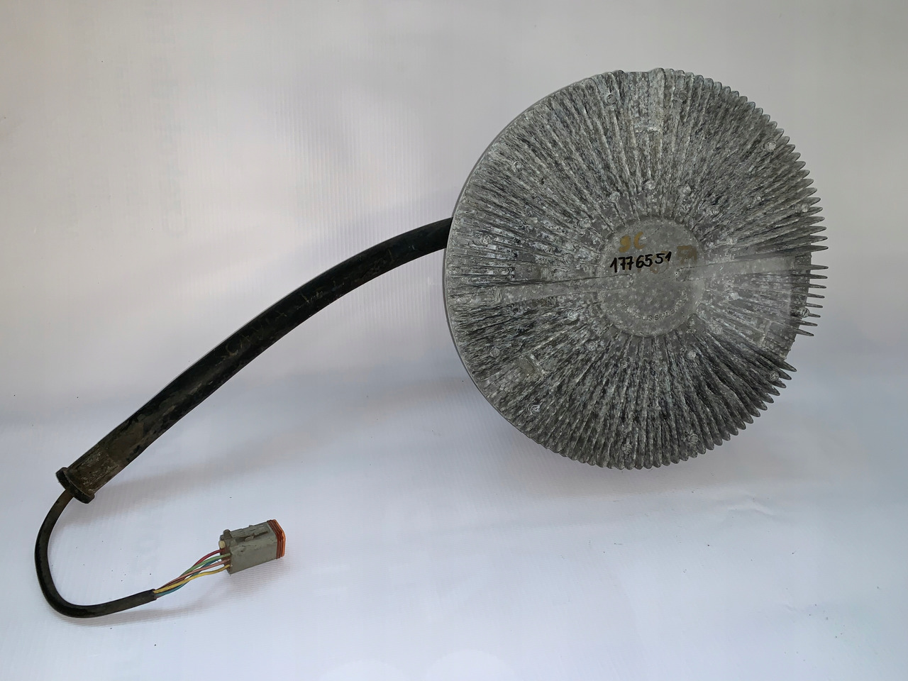 SPRZĘGŁO WISKOTYCZNE WISCOZA WISKOZA SCANIA R DC13 - Puhur - Veoauto: pilt 1 SPRZĘGŁO WISKOTYCZNE WISCOZA WISKOZA SCANIA R DC13 - Puhur - Veoauto: pilt 1