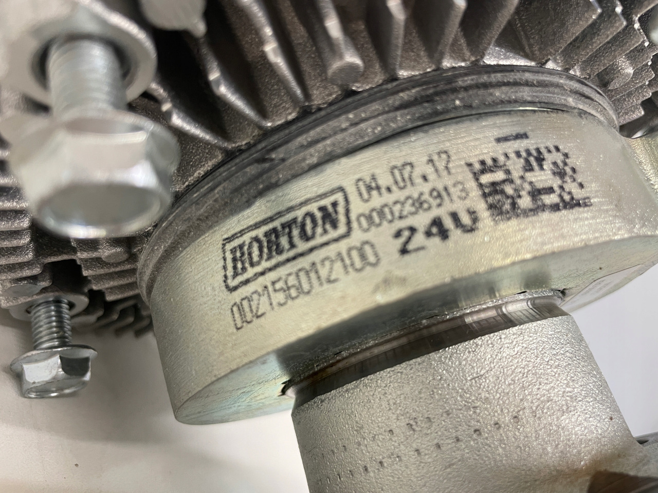 WISCOZA SPRZĘGŁO WISKOTYCZNE WENTYLATOR MAN TGA D28 D 28 51066300115 - Puhur - Veoauto: pilt 4 WISCOZA SPRZĘGŁO WISKOTYCZNE WENTYLATOR MAN TGA D28 D 28 51066300115 - Puhur - Veoauto: pilt 4