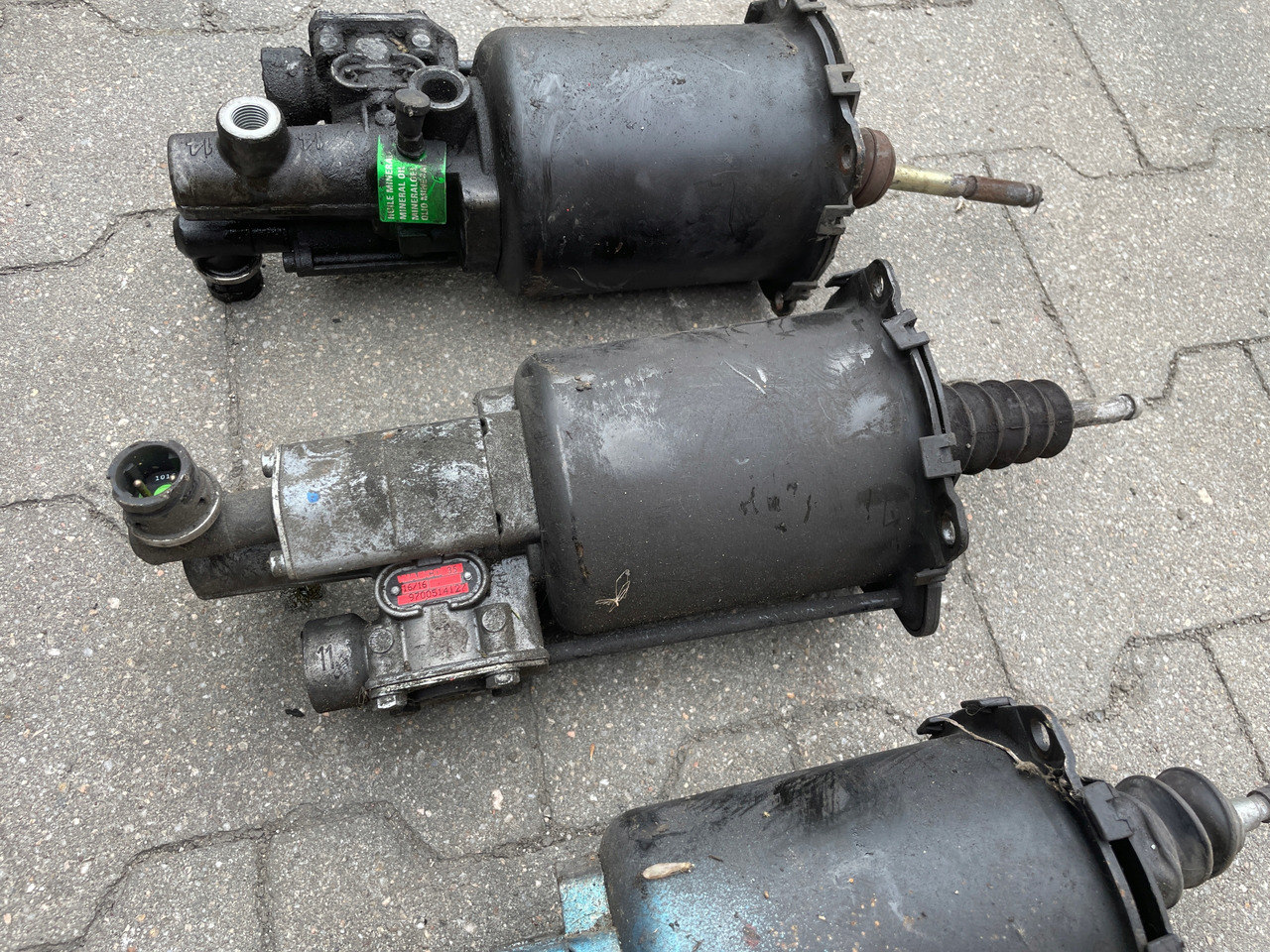 WYBIERAK SKRZYNI BIEGÓW WYSPRZĘGLIK ZAWÓR MAN TGA TGS TGX 9700514127 - Sidurisilinder - Veoauto: pilt 4 WYBIERAK SKRZYNI BIEGÓW WYSPRZĘGLIK ZAWÓR MAN TGA TGS TGX 9700514127 - Sidurisilinder - Veoauto: pilt 4