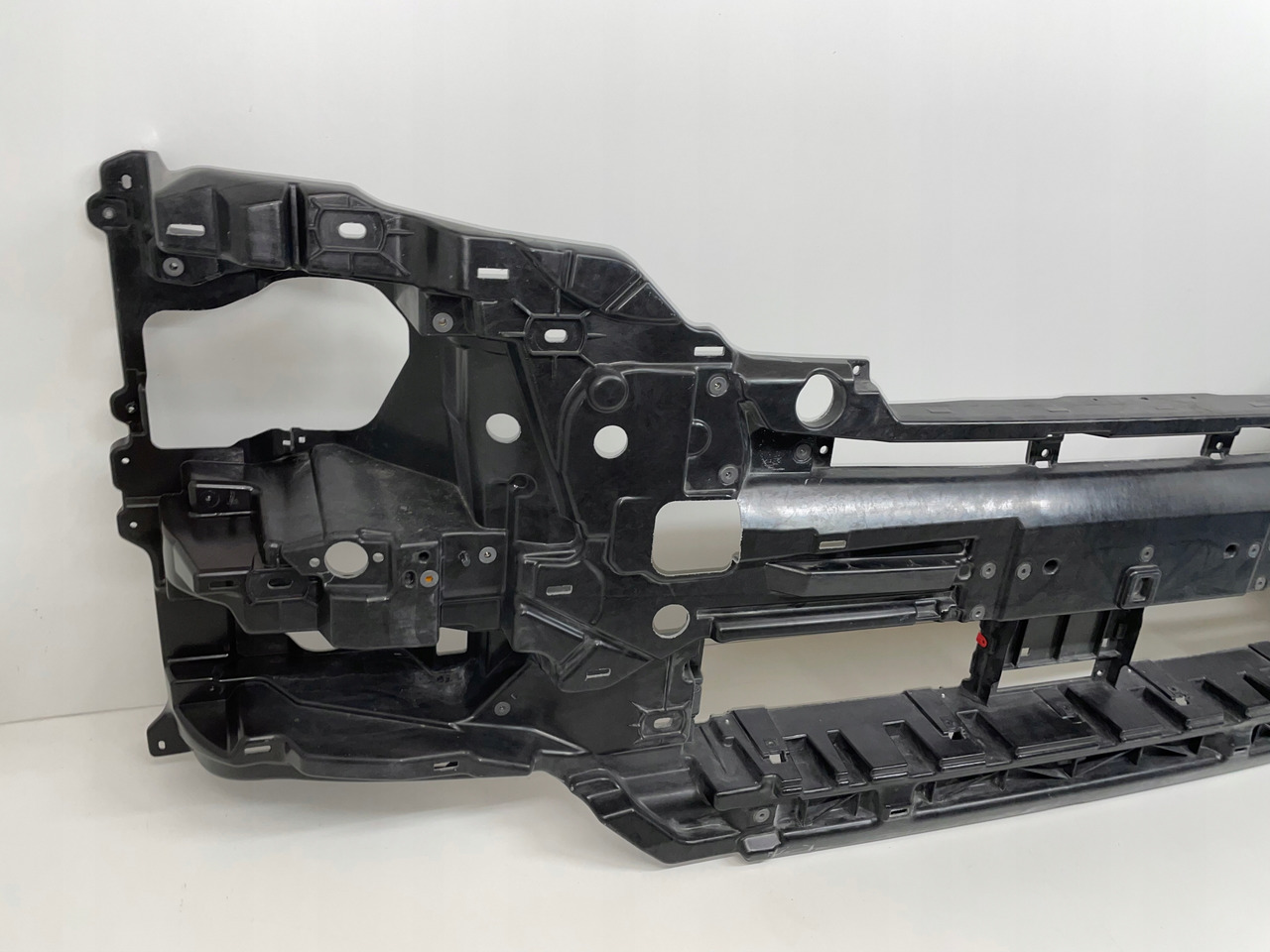 ZDERZAK MAN TGS TG3 TG 3 WSPORNIK WZMOCNIENIE - Kaitseraud - Veoauto: pilt 2 ZDERZAK MAN TGS TG3 TG 3 WSPORNIK WZMOCNIENIE - Kaitseraud - Veoauto: pilt 2