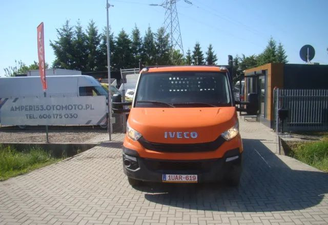 Iveco DAILY 35 C 15 WINDA 750KG 3.5T NA HAKU - Madelauto: pilt 2 Iveco DAILY 35 C 15 WINDA 750KG 3.5T NA HAKU - Madelauto: pilt 2