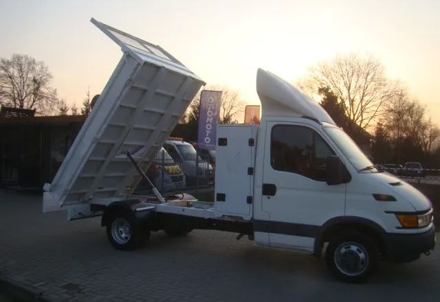 Iveco DAILY 40 C 12 - Tarbesõiduk kallur: pilt 4 Iveco DAILY 40 C 12 - Tarbesõiduk kallur: pilt 4
