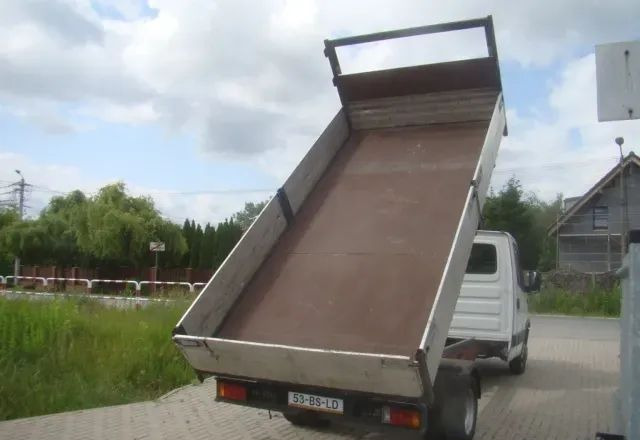 Iveco DAILY 40 C 12 WYWROTKA 3.5T 4.20M KLIMA - Tarbesõiduk kallur: pilt 3 Iveco DAILY 40 C 12 WYWROTKA 3.5T 4.20M KLIMA - Tarbesõiduk kallur: pilt 3