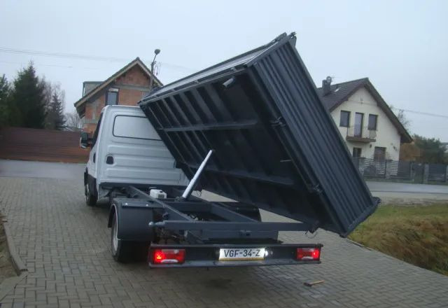 Iveco DAILY 50 C 17 3.0TDI WYWROTKA 4.70M 3.5T KLIMATRONIK - Tarbesõiduk kallur: pilt 5 Iveco DAILY 50 C 17 3.0TDI WYWROTKA 4.70M 3.5T KLIMATRONIK - Tarbesõiduk kallur: pilt 5