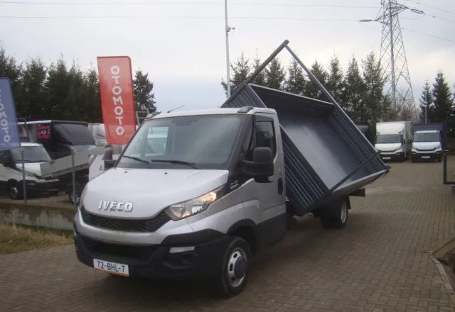 Iveco DAILY 50 C 17  3-STRONNA WYWROTKA 4.80M 3.5T - Tarbesõiduk kallur: pilt 1 Iveco DAILY 50 C 17  3-STRONNA WYWROTKA 4.80M 3.5T - Tarbesõiduk kallur: pilt 1