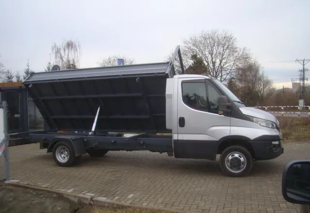 Iveco DAILY 50 C 17  3-STRONNA WYWROTKA 4.80M 3.5T - Tarbesõiduk kallur: pilt 5 Iveco DAILY 50 C 17  3-STRONNA WYWROTKA 4.80M 3.5T - Tarbesõiduk kallur: pilt 5