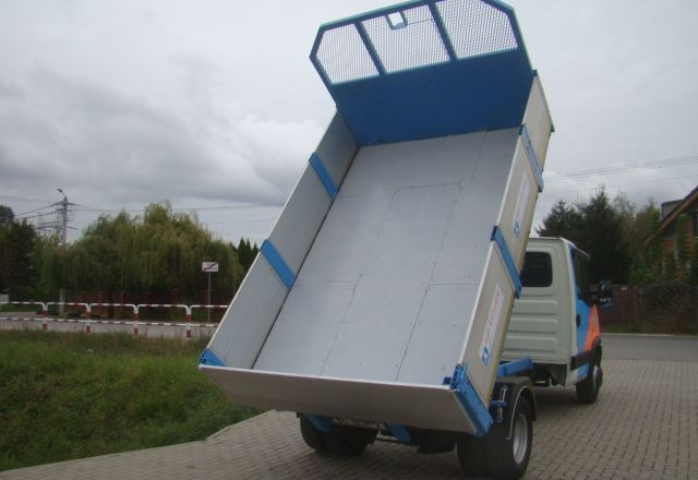 Iveco DAILY 70 C 15 3.0TDI 3.5T 3.65M WYWROTKA - Tarbesõiduk kallur: pilt 5 Iveco DAILY 70 C 15 3.0TDI 3.5T 3.65M WYWROTKA - Tarbesõiduk kallur: pilt 5