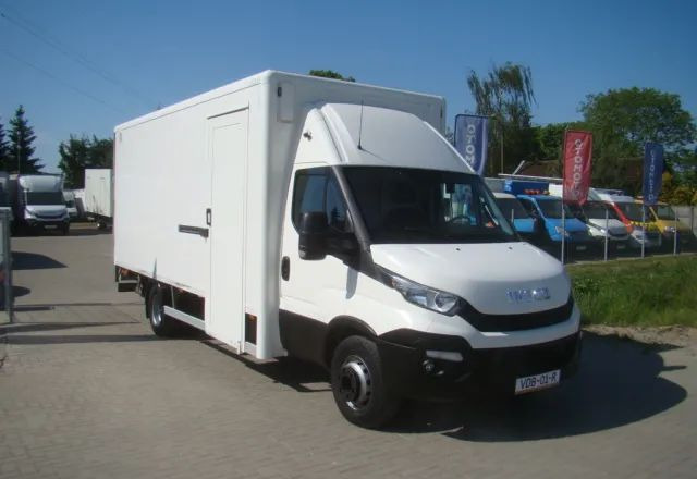 Iveco DAILY 70 C 18 3.0TDI 5.45M WINDA 1000KG - Tarbesõiduk furgoon: pilt 3 Iveco DAILY 70 C 18 3.0TDI 5.45M WINDA 1000KG - Tarbesõiduk furgoon: pilt 3