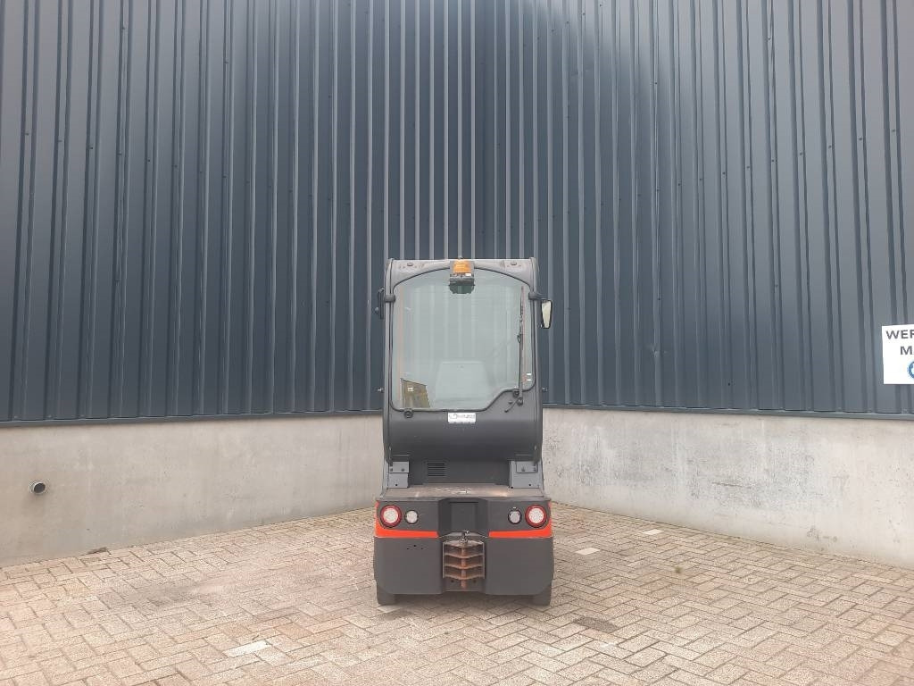 Linde P 60 - Puksiirtraktor: pilt 2 Linde P 60 - Puksiirtraktor: pilt 2