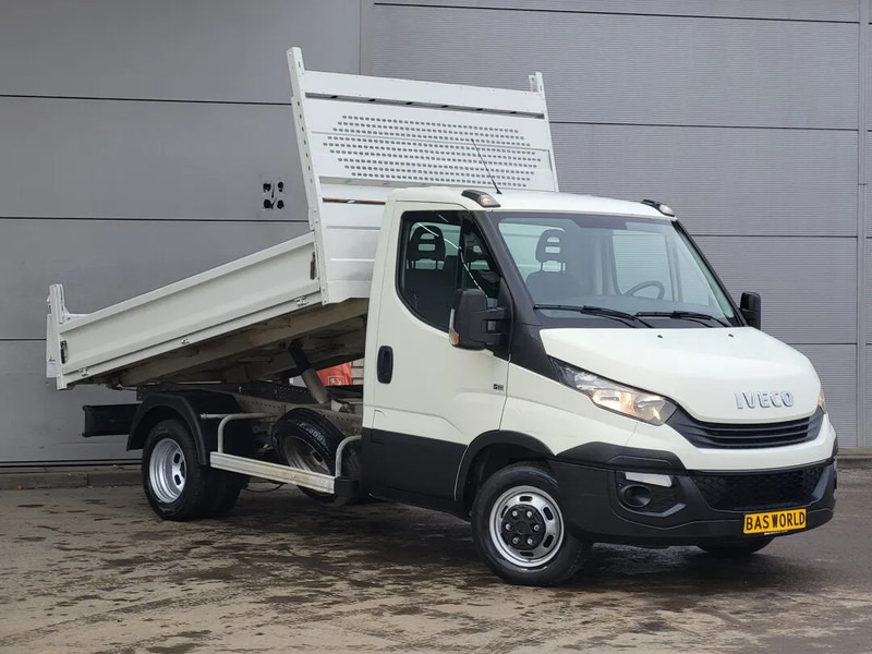 Iveco Daily 35C12 - Tarbesõiduk kallur: pilt 5 Iveco Daily 35C12 - Tarbesõiduk kallur: pilt 5