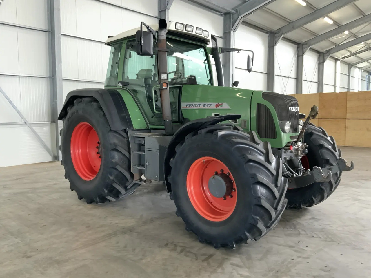 Fendt 817 Vario TMS - Traktor: pilt 2 Fendt 817 Vario TMS - Traktor: pilt 2
