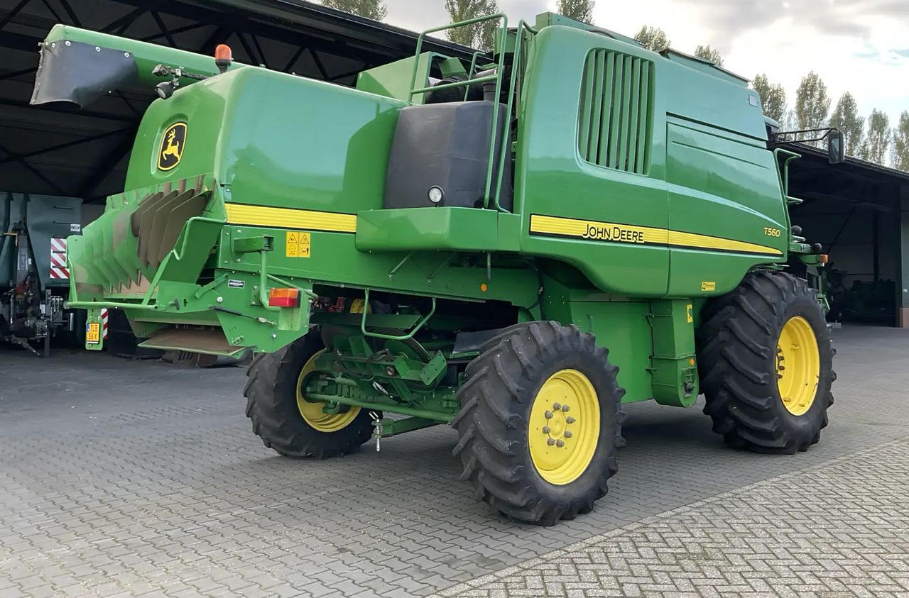 John Deere T560 - Kombain: pilt 2 John Deere T560 - Kombain: pilt 2