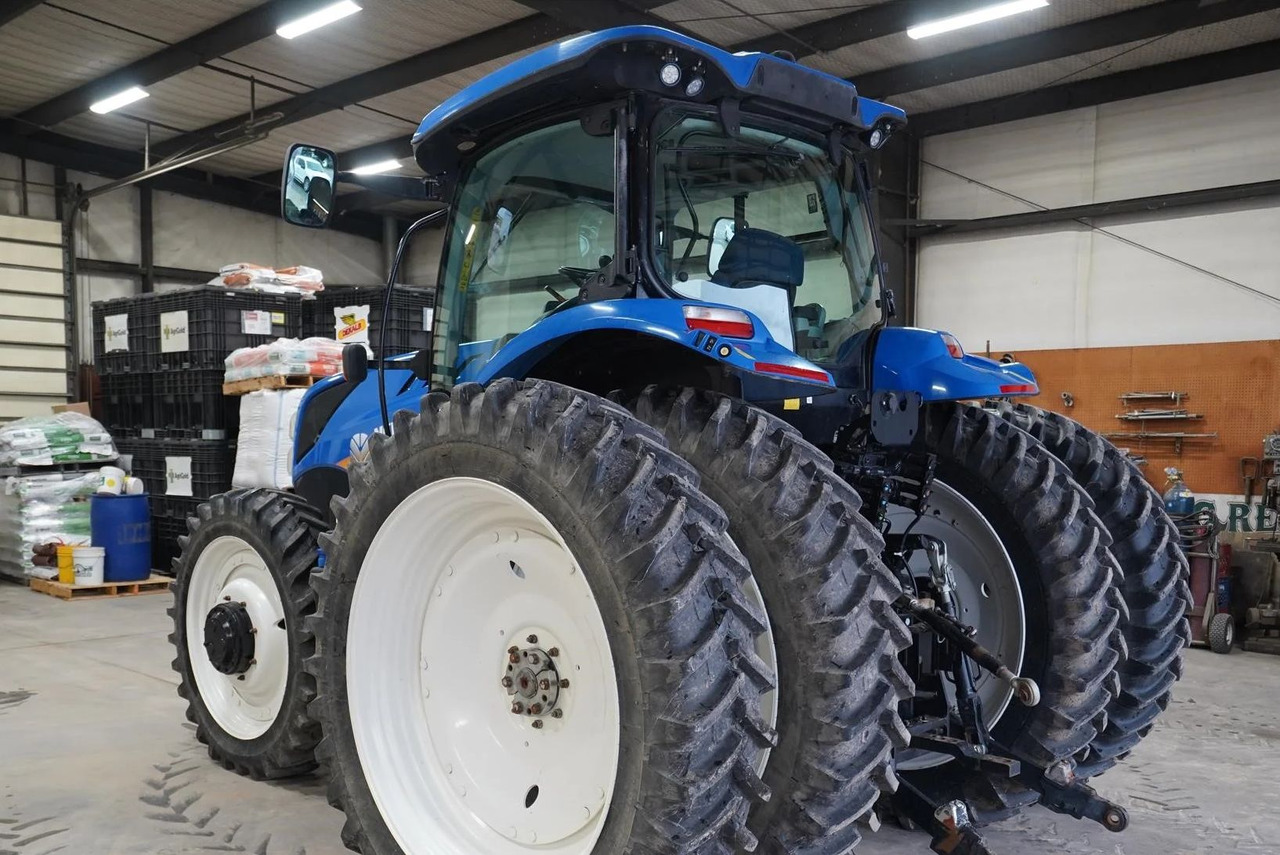 NEW HOLLAND T7.210 - Traktor: pilt 3 NEW HOLLAND T7.210 - Traktor: pilt 3