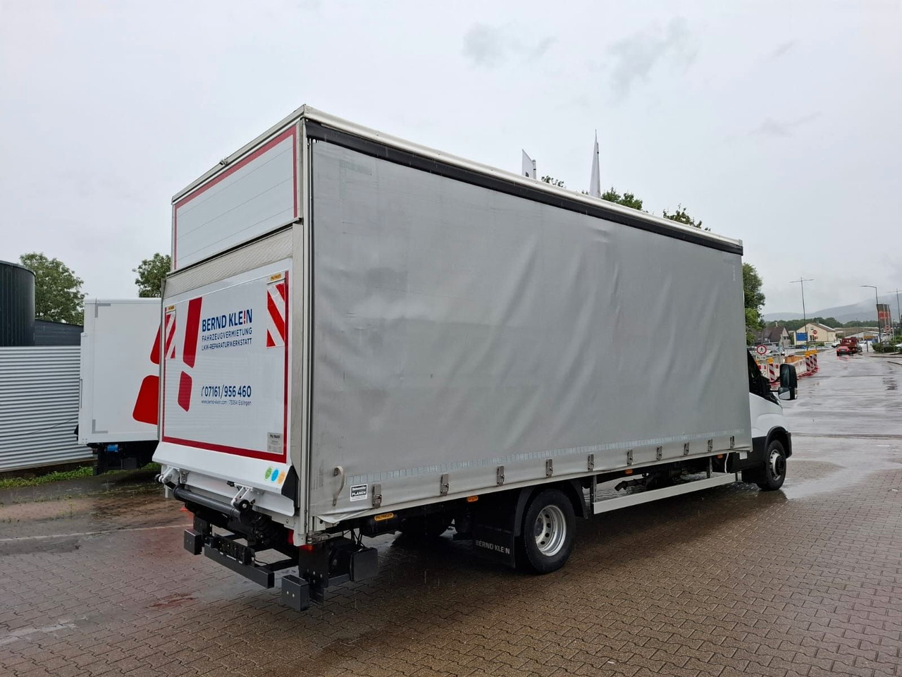 Iveco 72-210A8/P, Klima, Luft, HiMatik, LBW, RFK, - Tent tarbesõiduk: pilt 2 Iveco 72-210A8/P, Klima, Luft, HiMatik, LBW, RFK, - Tent tarbesõiduk: pilt 2