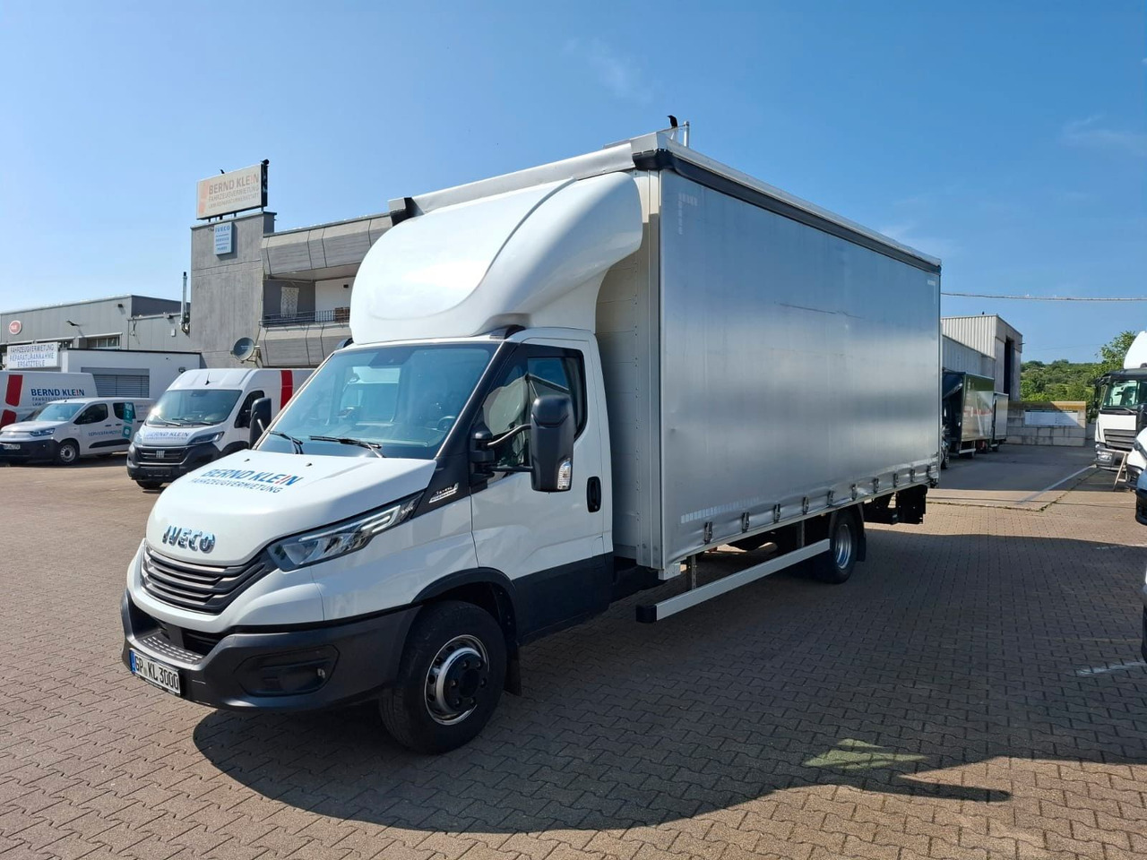 Iveco 72-210P/A8,Luft,HiMatic,LBW,Schiebepl., - Tent tarbesõiduk: pilt 3 Iveco 72-210P/A8,Luft,HiMatic,LBW,Schiebepl., - Tent tarbesõiduk: pilt 3