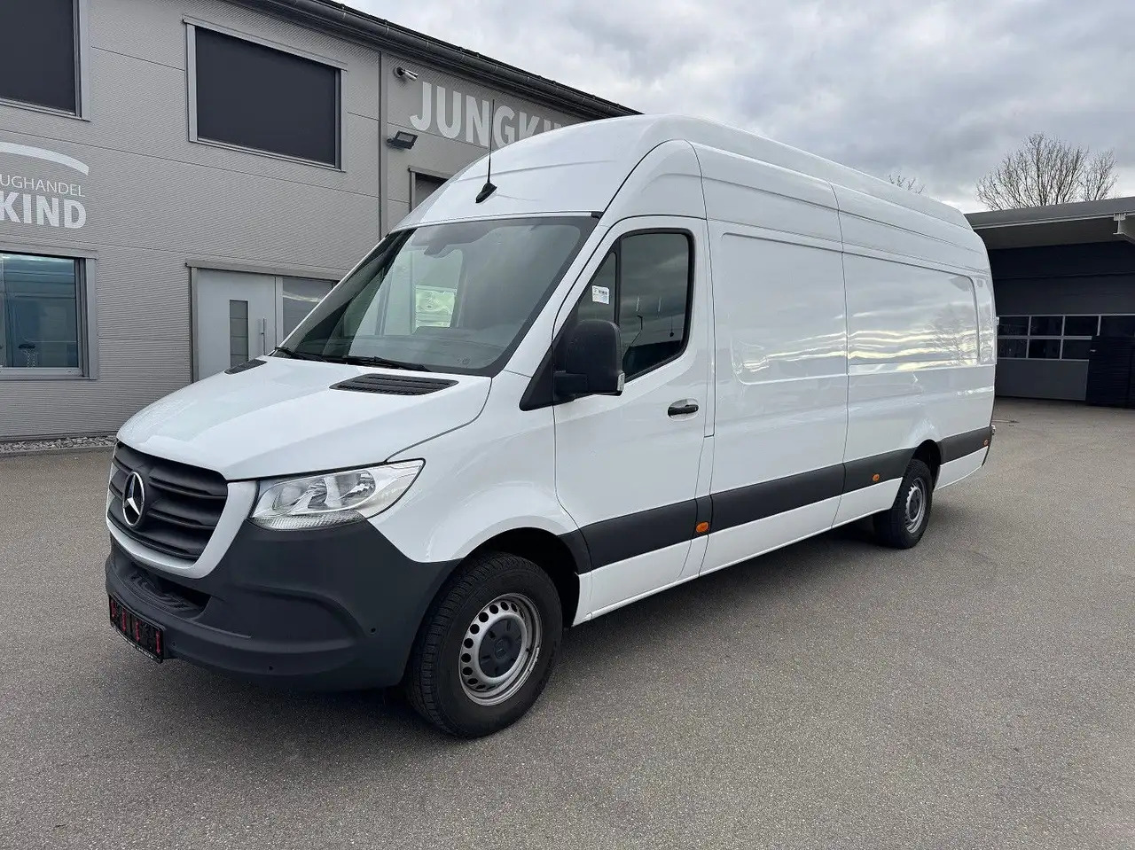 Mercedes-Benz Sprinter 317 CDI Maxi Lang Extralang XXL MBUX - Kaubik: pilt 1 Mercedes-Benz Sprinter 317 CDI Maxi Lang Extralang XXL MBUX - Kaubik: pilt 1