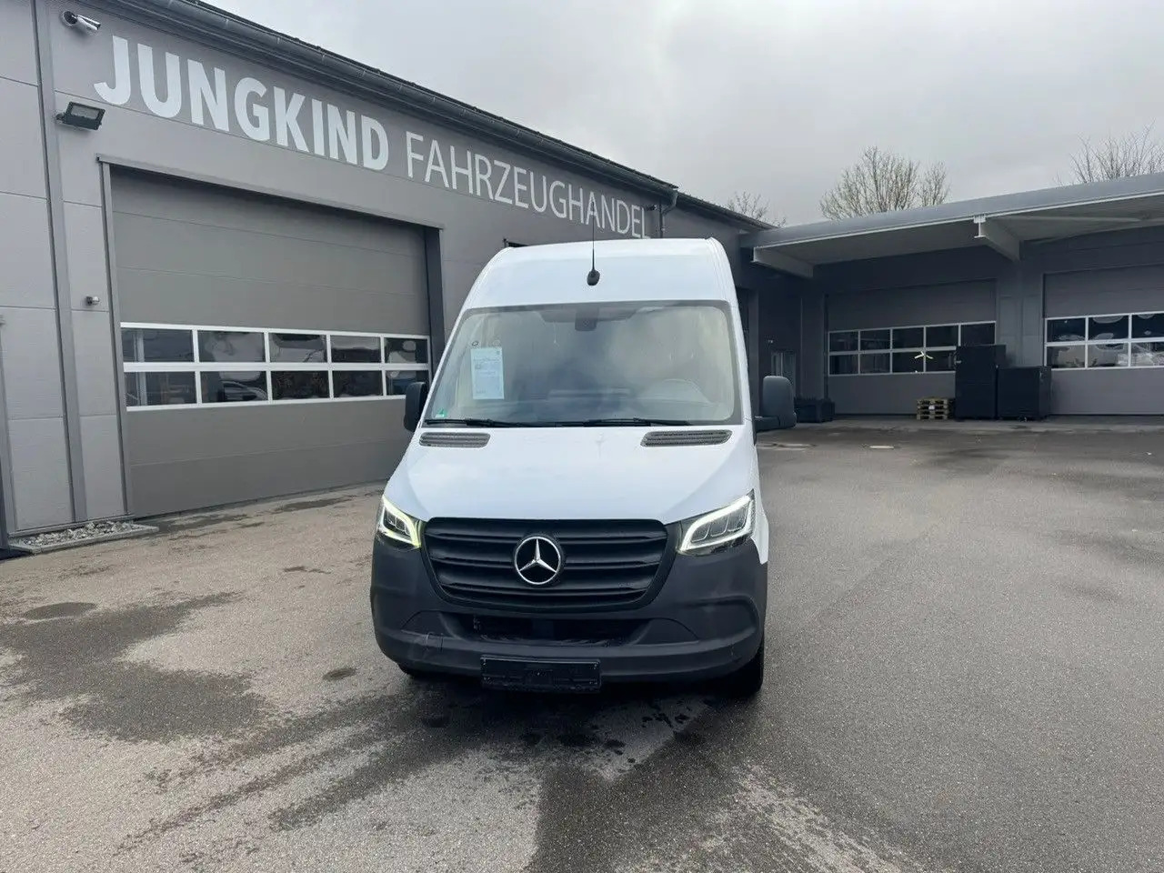Mercedes-Benz Sprinter 317 CDI Maxi Lang LED MBUX Klima - Kaubik: pilt 2 Mercedes-Benz Sprinter 317 CDI Maxi Lang LED MBUX Klima - Kaubik: pilt 2