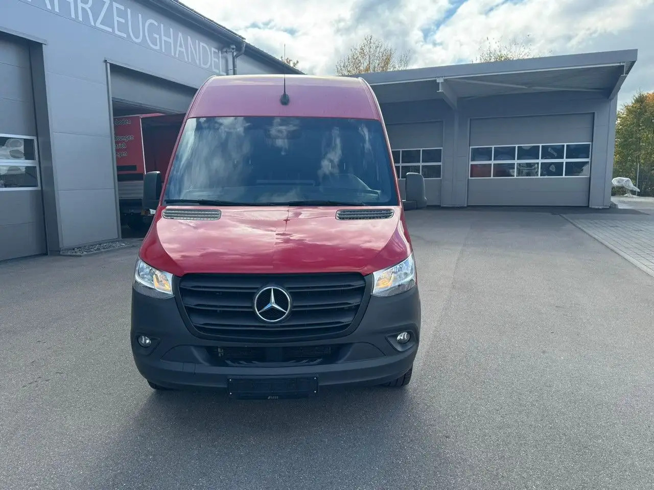 Mercedes-Benz Sprinter 317 CDI Maxi Lang Mixto AHK 3,5t MBUX - Kaubik, Meeskonnaauto: pilt 2 Mercedes-Benz Sprinter 317 CDI Maxi Lang Mixto AHK 3,5t MBUX - Kaubik, Meeskonnaauto: pilt 2