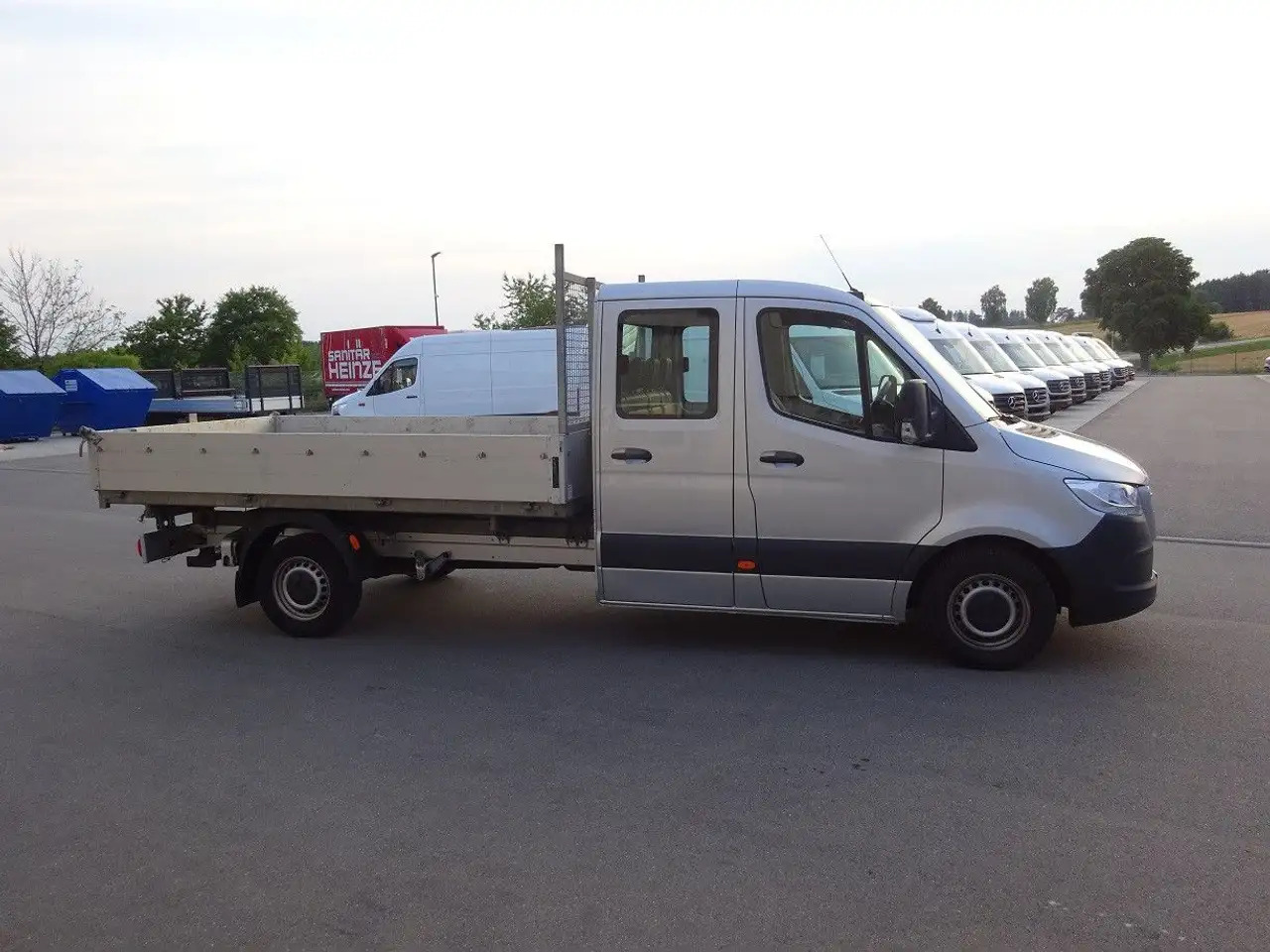 Mercedes-Benz Sprinter 319 CDI DoKa Maxi Kipper AHK 2,8t - Tarbesõiduk kallur, Meeskonnaauto: pilt 2 Mercedes-Benz Sprinter 319 CDI DoKa Maxi Kipper AHK 2,8t - Tarbesõiduk kallur, Meeskonnaauto: pilt 2