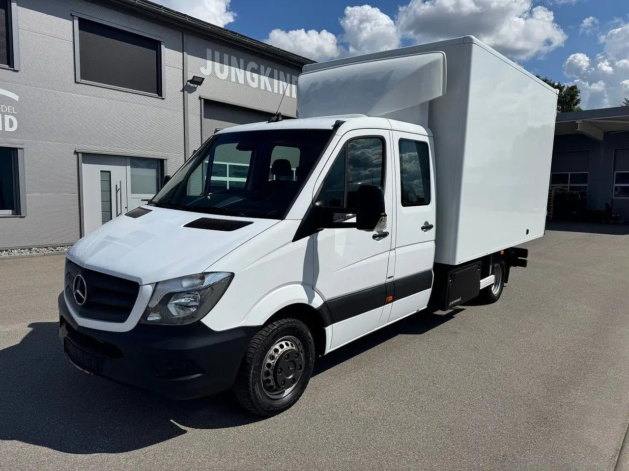 Mercedes-Benz Sprinter 519 CDI Maxi Lang DoKa Koffer AHK Klima - Tarbesõiduk furgoon, Meeskonnaauto: pilt 1 Mercedes-Benz Sprinter 519 CDI Maxi Lang DoKa Koffer AHK Klima - Tarbesõiduk furgoon, Meeskonnaauto: pilt 1