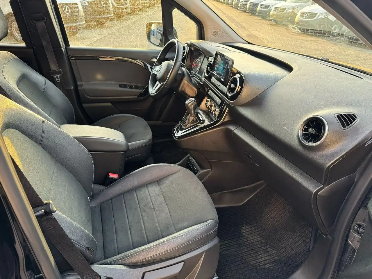 Mercedes-Benz T-Class T -Klasse 160 d standard - Auto: pilt 2 Mercedes-Benz T-Class T -Klasse 160 d standard - Auto: pilt 2