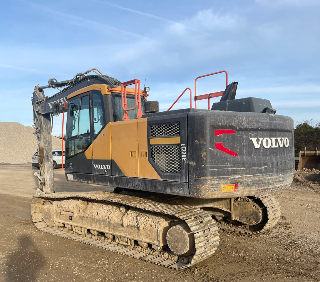 Volvo EC220EL - Lintekskavaator: pilt 4 Volvo EC220EL - Lintekskavaator: pilt 4