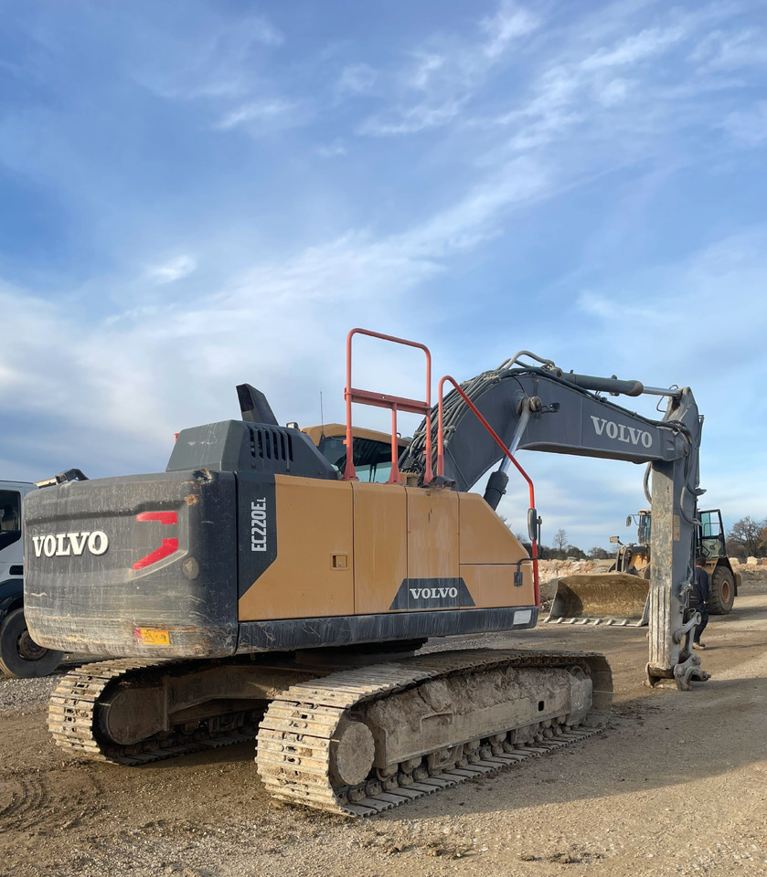 Volvo EC220EL - Lintekskavaator: pilt 3 Volvo EC220EL - Lintekskavaator: pilt 3