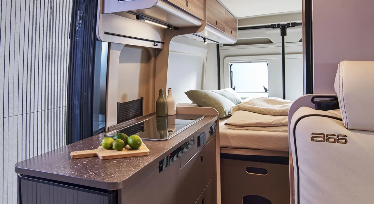 Bürstner B66 C 600 B 66 Voll ausgestattet - Campervan: pilt 3 Bürstner B66 C 600 B 66 Voll ausgestattet - Campervan: pilt 3