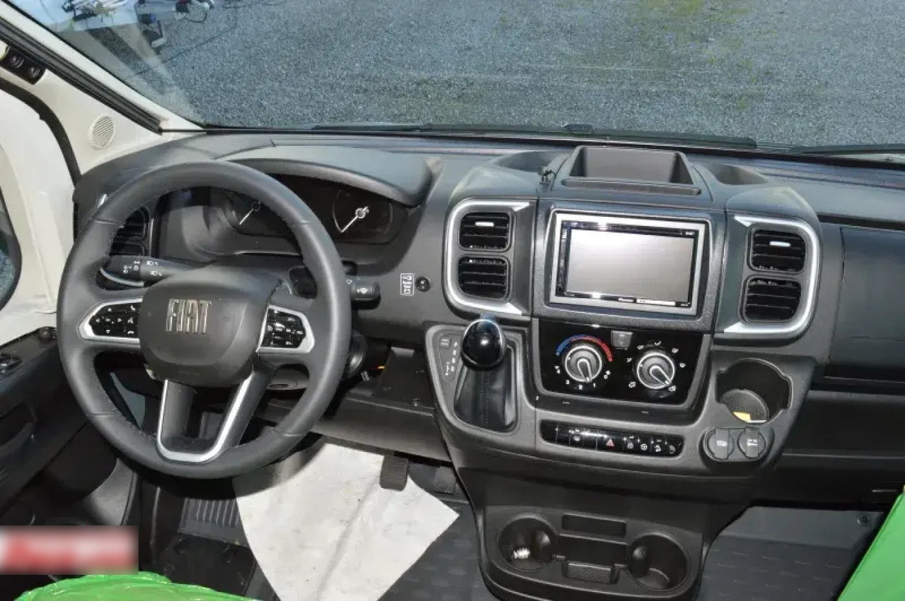 Bürstner B66 TD 690 G B 66 TD 690 Voll ausgestattet - Poolintegreeritud matkaauto: pilt 5 Bürstner B66 TD 690 G B 66 TD 690 Voll ausgestattet - Poolintegreeritud matkaauto: pilt 5