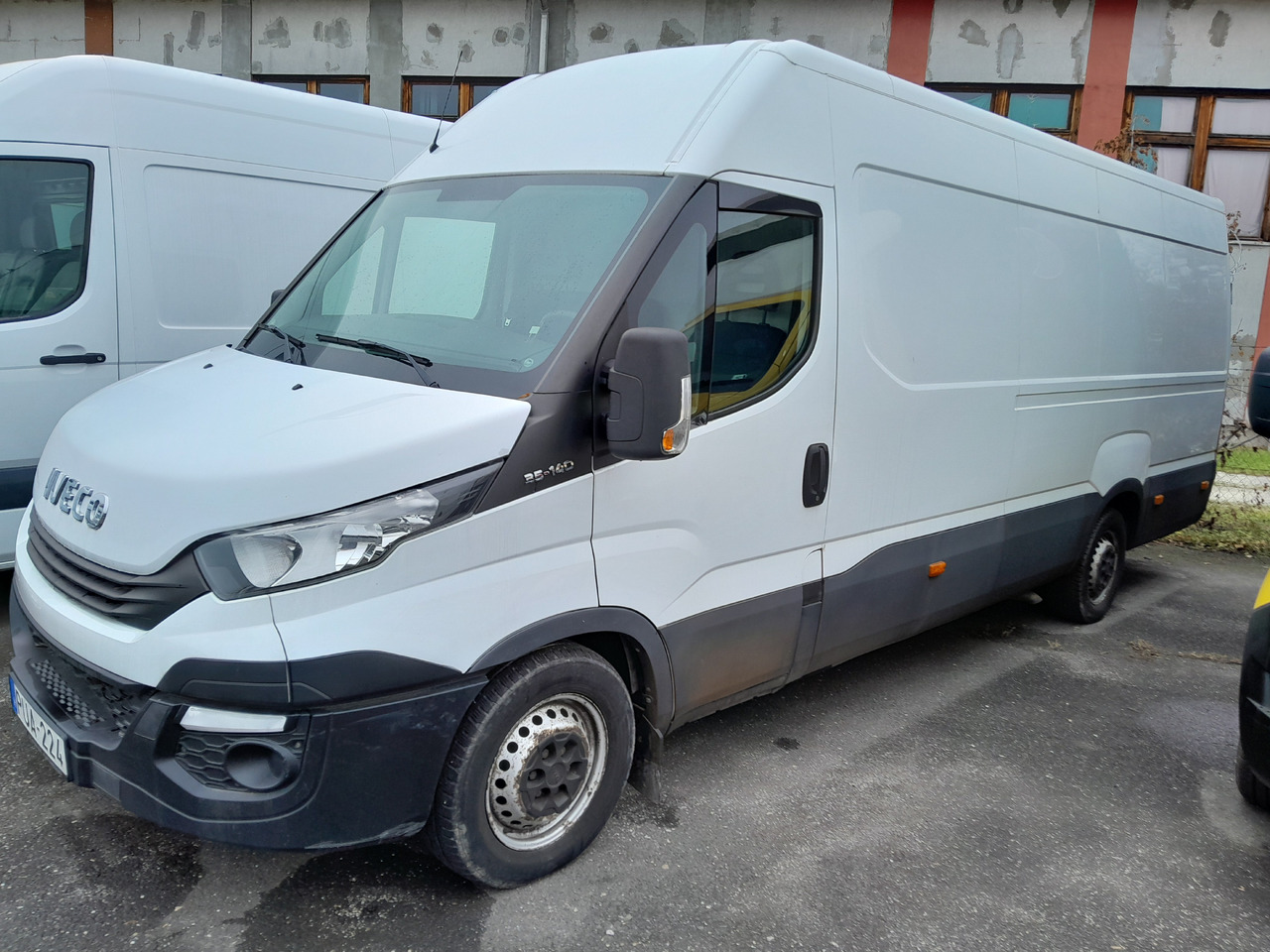 IVECO Daily 35S14 - Tarbesõiduk furgoon: pilt 2 IVECO Daily 35S14 - Tarbesõiduk furgoon: pilt 2
