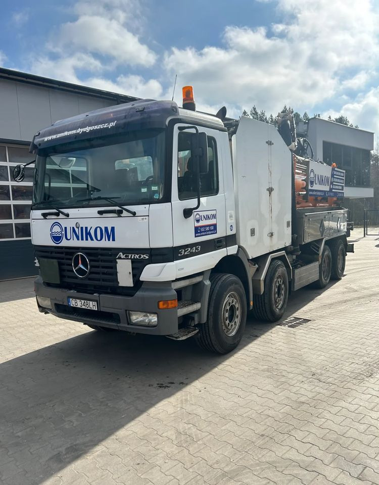 Mercedes-Benz ACTROS 3243 KAISER AQUASTER WUKO - Vaakumveok: pilt 3 Mercedes-Benz ACTROS 3243 KAISER AQUASTER WUKO - Vaakumveok: pilt 3