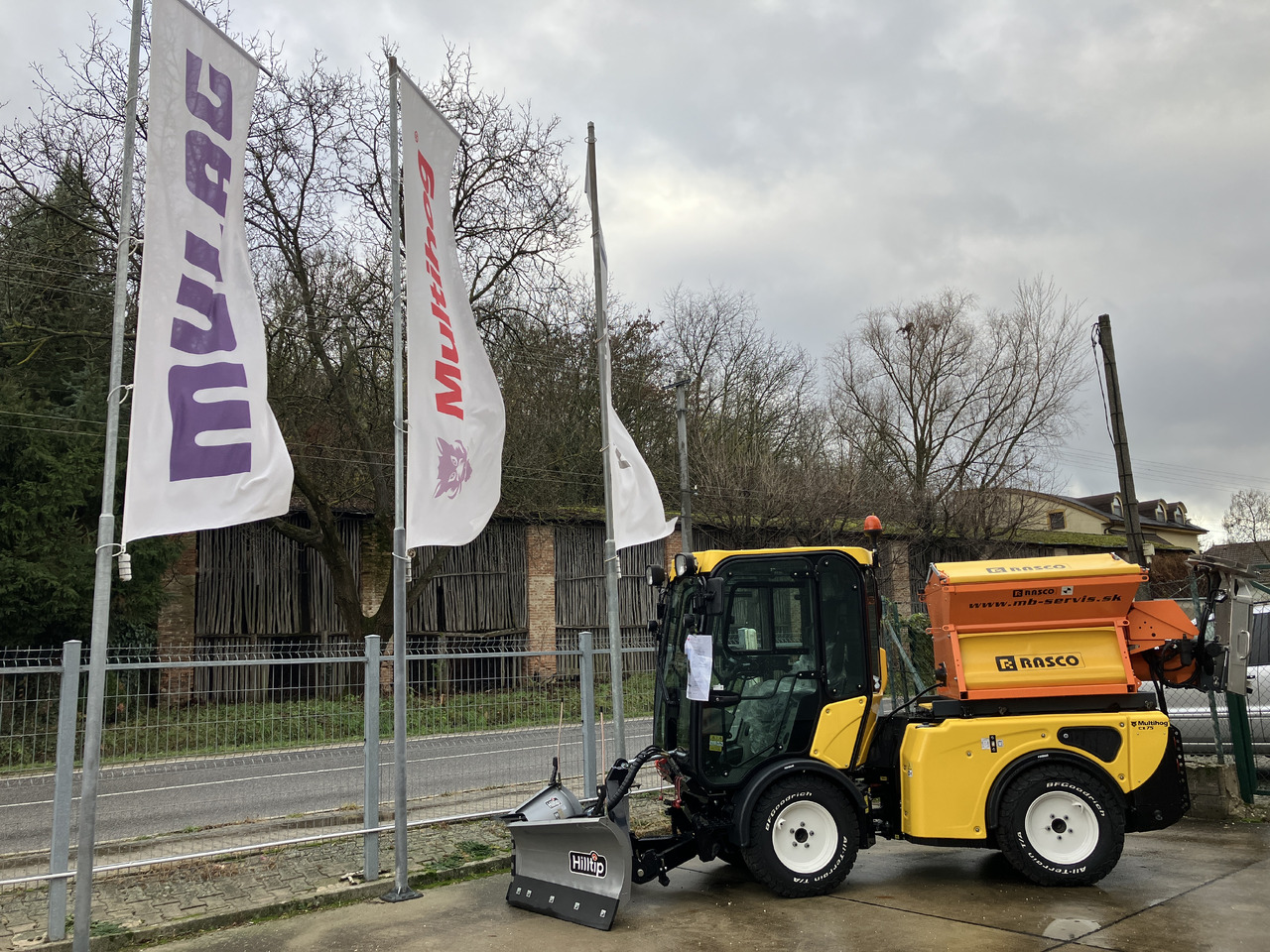 Multihog CX75 - Lumekoristusmasina: pilt 1 Multihog CX75 - Lumekoristusmasina: pilt 1