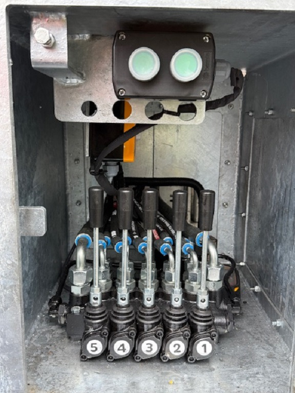 KALEPAR KLP2Y - Treilerpoolhaagis: pilt 3 KALEPAR KLP2Y - Treilerpoolhaagis: pilt 3