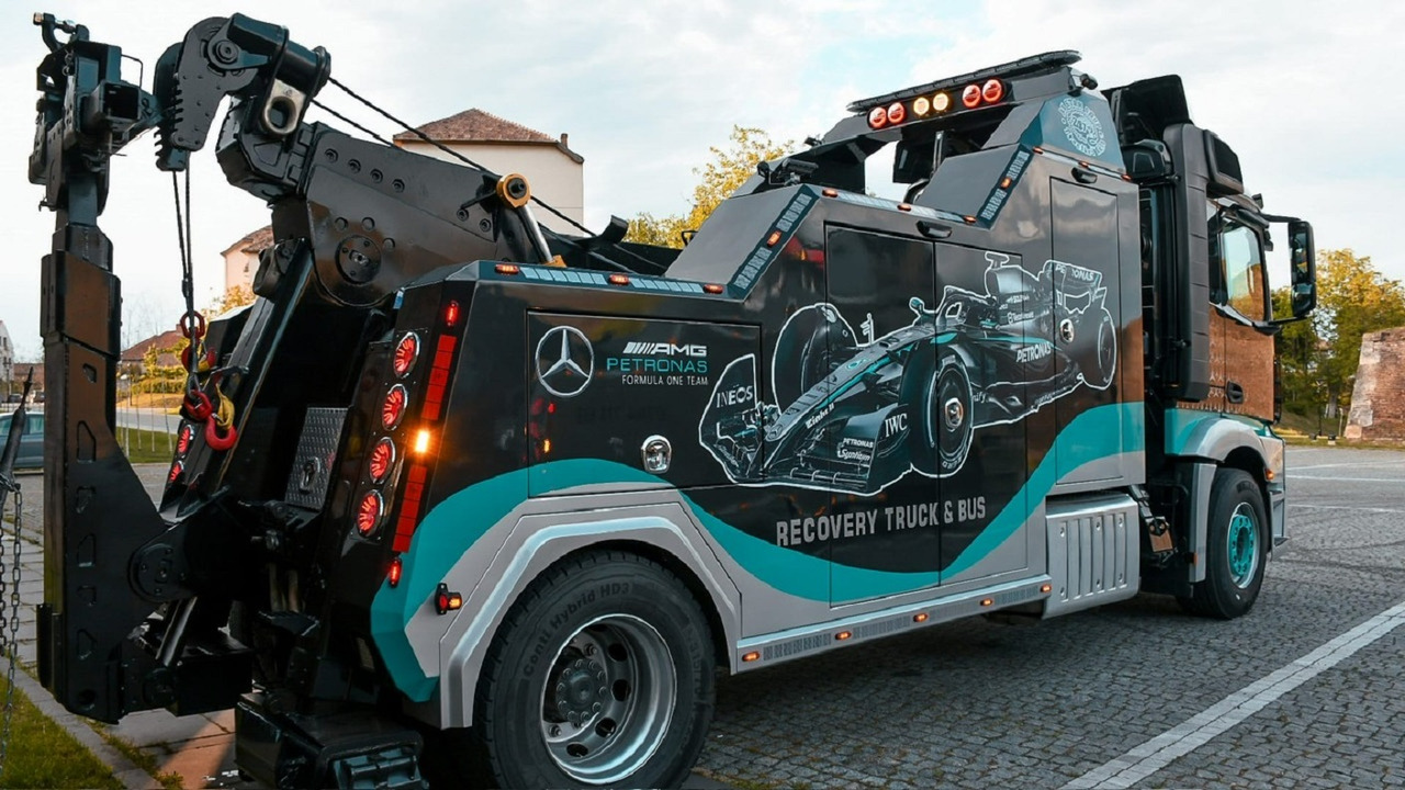 MERCEDES-BENZ Actros 2043 - Puksiirauto: pilt 3 MERCEDES-BENZ Actros 2043 - Puksiirauto: pilt 3