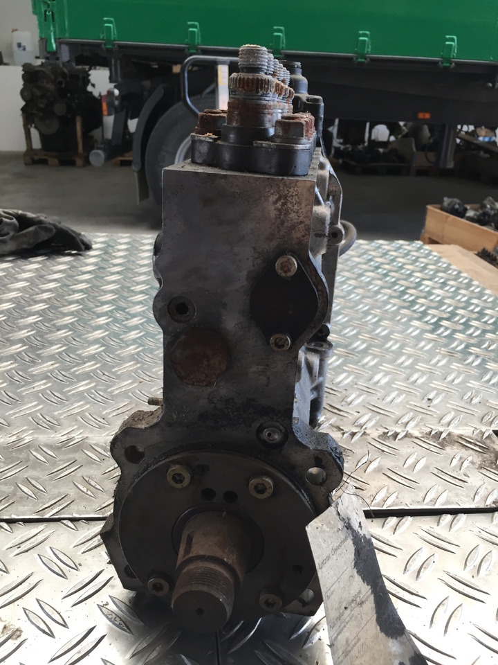 Gebrauchte Elektr. Einspritzpumpe MAN 19.403, F2000, Artikel - Nr. : 51.11103 - 7591 - Kütusepump - Veoauto: pilt 4 Gebrauchte Elektr. Einspritzpumpe MAN 19.403, F2000, Artikel - Nr. : 51.11103 - 7591 - Kütusepump - Veoauto: pilt 4