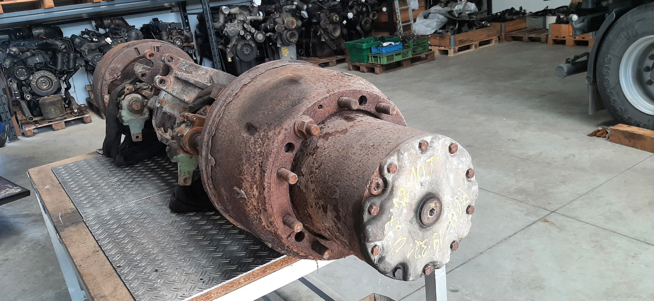 Gebrauchte MAN 19.321, Außenplanetenachse, Artikel - Nr. : 81.99999 - 9999 - Tagatelg - Veoauto: pilt 4 Gebrauchte MAN 19.321, Außenplanetenachse, Artikel - Nr. : 81.99999 - 9999 - Tagatelg - Veoauto: pilt 4