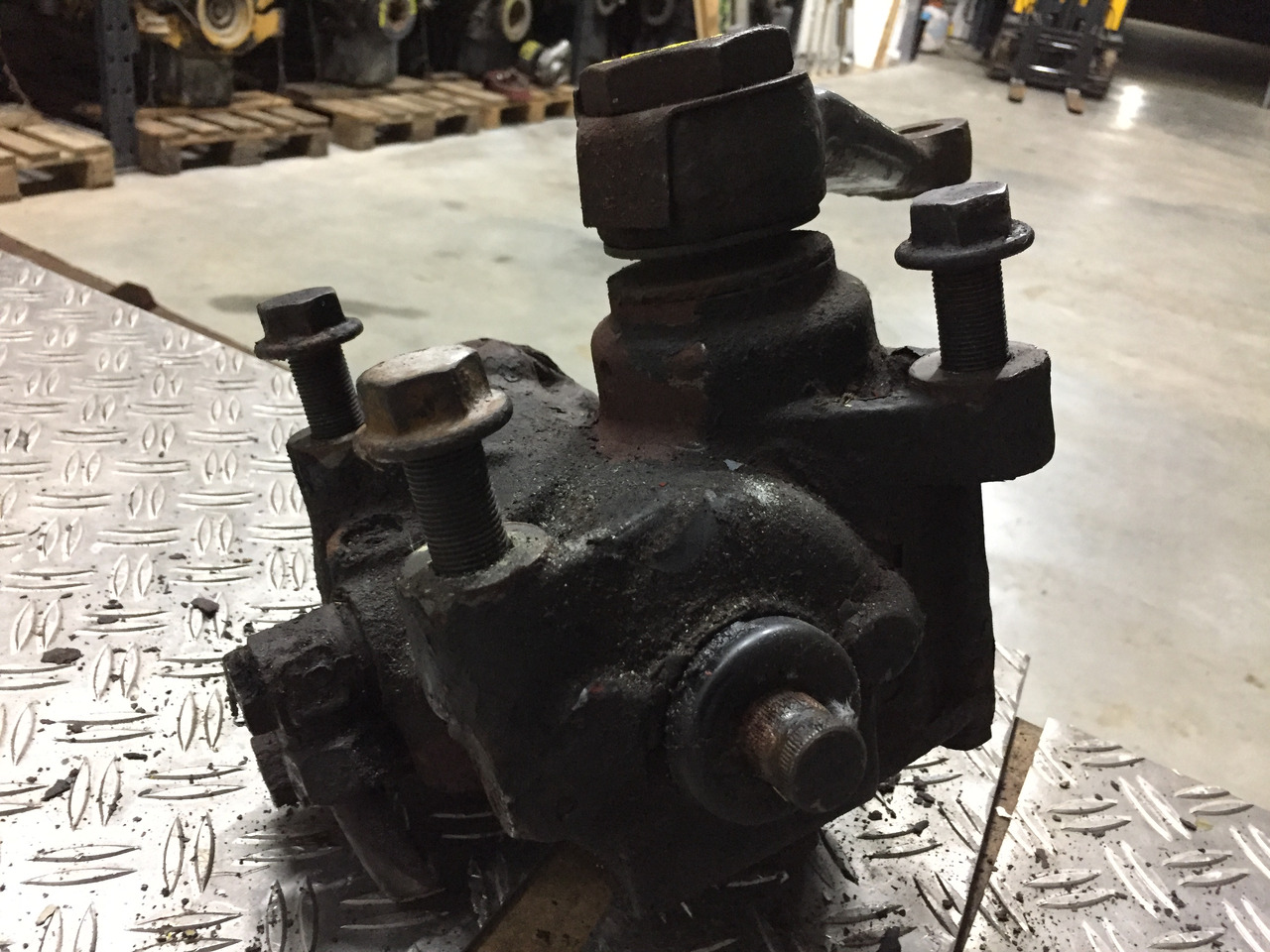 Roolikarp - Veoauto Gebrauchtes Lenkgetriebe MAN, 8.136, Artikel - Nr.: 81.9999 - 9999: pilt 6