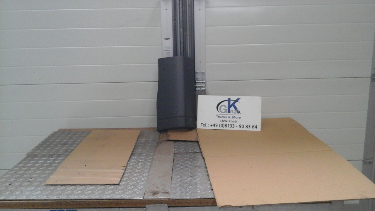 Neuwertige Kotflügelverlängerung MAN TGM / TG3 links, Artikel - Nr.: 81.61211 - 0163 - Poritiib - Veoauto: pilt 1 Neuwertige Kotflügelverlängerung MAN TGM / TG3 links, Artikel - Nr.: 81.61211 - 0163 - Poritiib - Veoauto: pilt 1