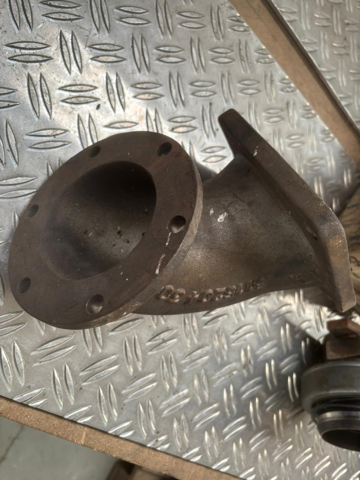 Neuwertiges MAN Abgasrohr, Artikel - Nr. : 81.15204 - 3041 - Summuti toru - Veoauto: pilt 2 Neuwertiges MAN Abgasrohr, Artikel - Nr. : 81.15204 - 3041 - Summuti toru - Veoauto: pilt 2