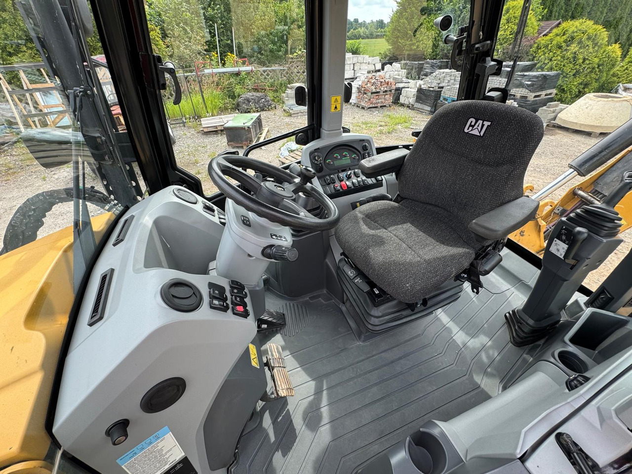 CATERPILLAR 432 F2 - Ekskavaator: pilt 4 CATERPILLAR 432 F2 - Ekskavaator: pilt 4