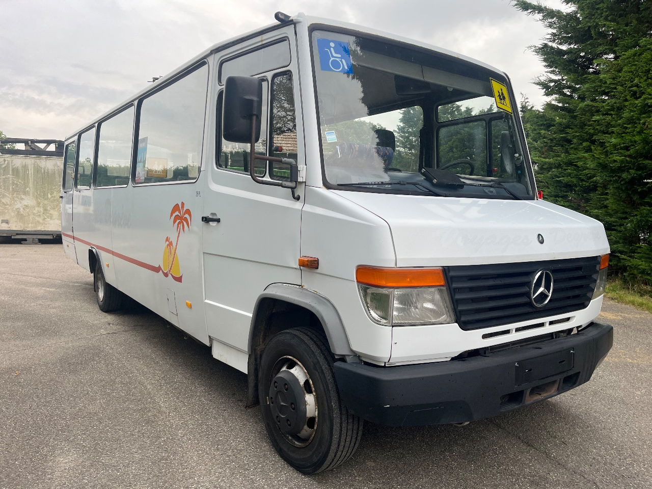 Mercedes-Benz Vario 814 Retarder - Maakonnaliini buss: pilt 3 Mercedes-Benz Vario 814 Retarder - Maakonnaliini buss: pilt 3