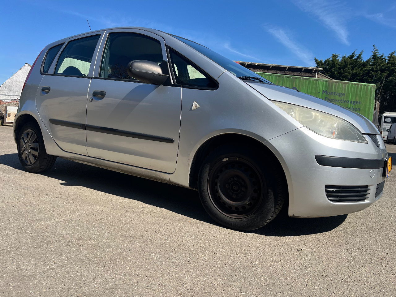 Mitsubishi Colt 1.3 Airco - Auto: pilt 4 Mitsubishi Colt 1.3 Airco - Auto: pilt 4