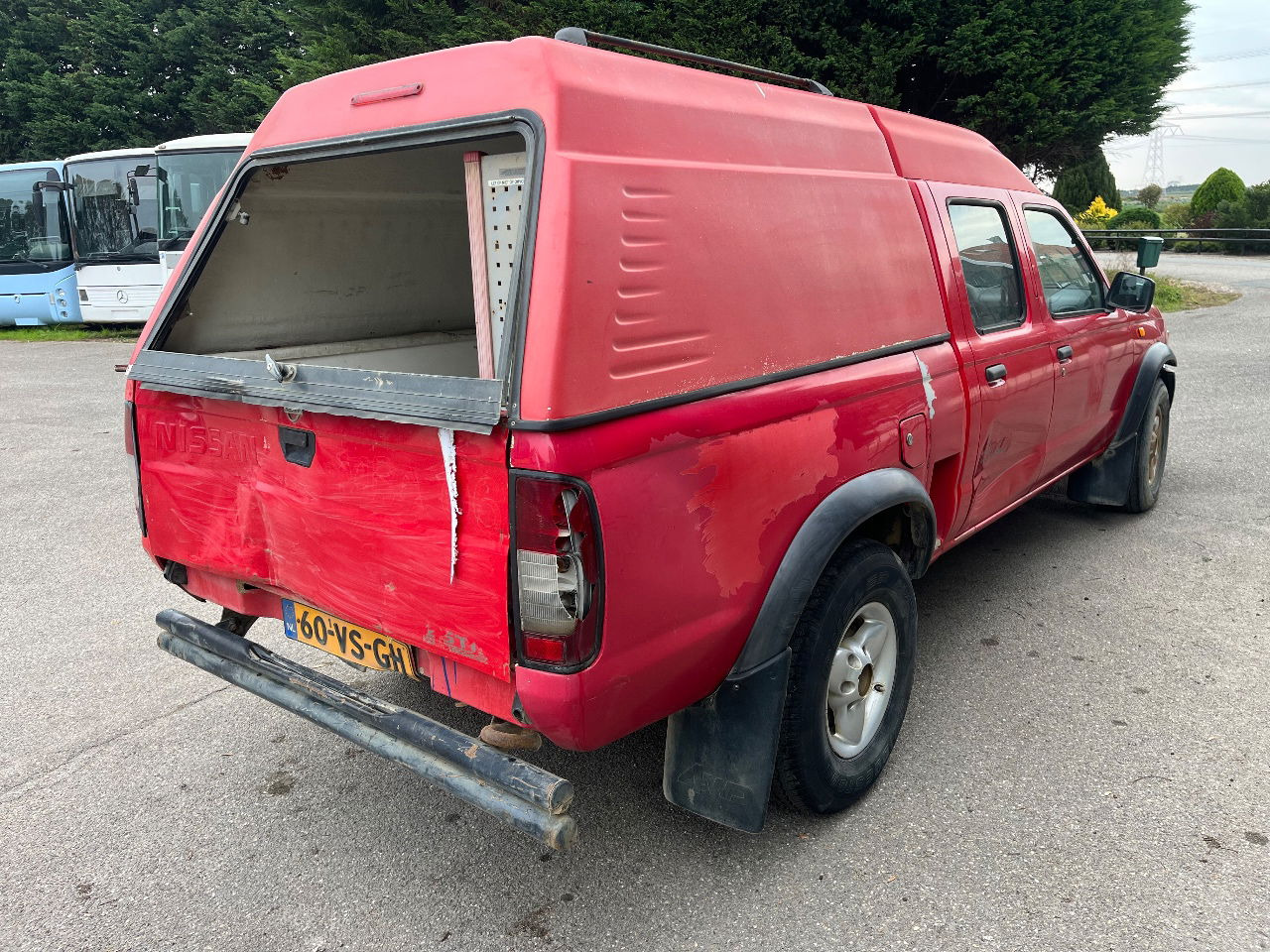 Nissan 4x4 - Pikap: pilt 3 Nissan 4x4 - Pikap: pilt 3