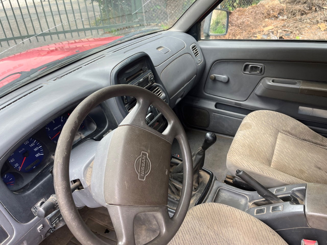 Nissan 4x4 - Pikap: pilt 5 Nissan 4x4 - Pikap: pilt 5