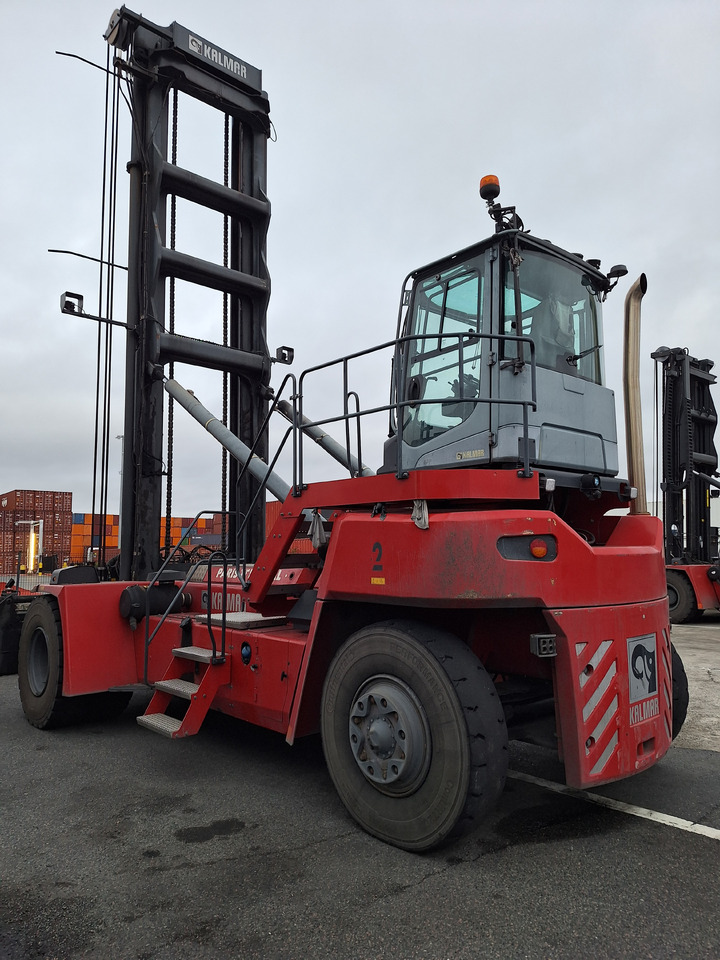 KALMAR DCG 90 45 ES5 - Konteinerite käitleja: pilt 1 KALMAR DCG 90 45 ES5 - Konteinerite käitleja: pilt 1