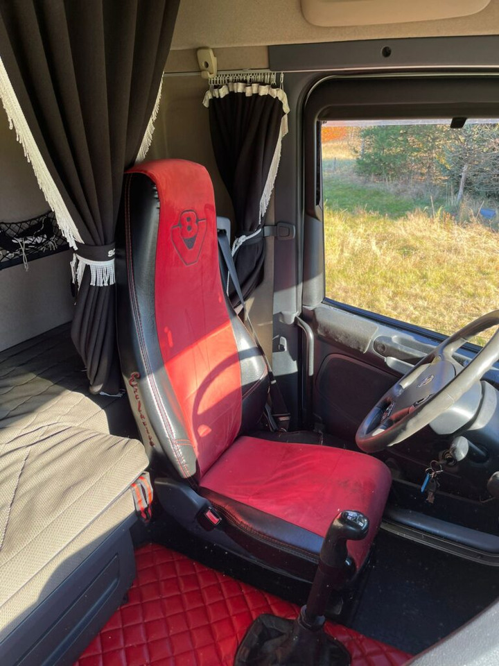 Metsaveok, Kraanaga veoauto SCANIA R560: pilt 8