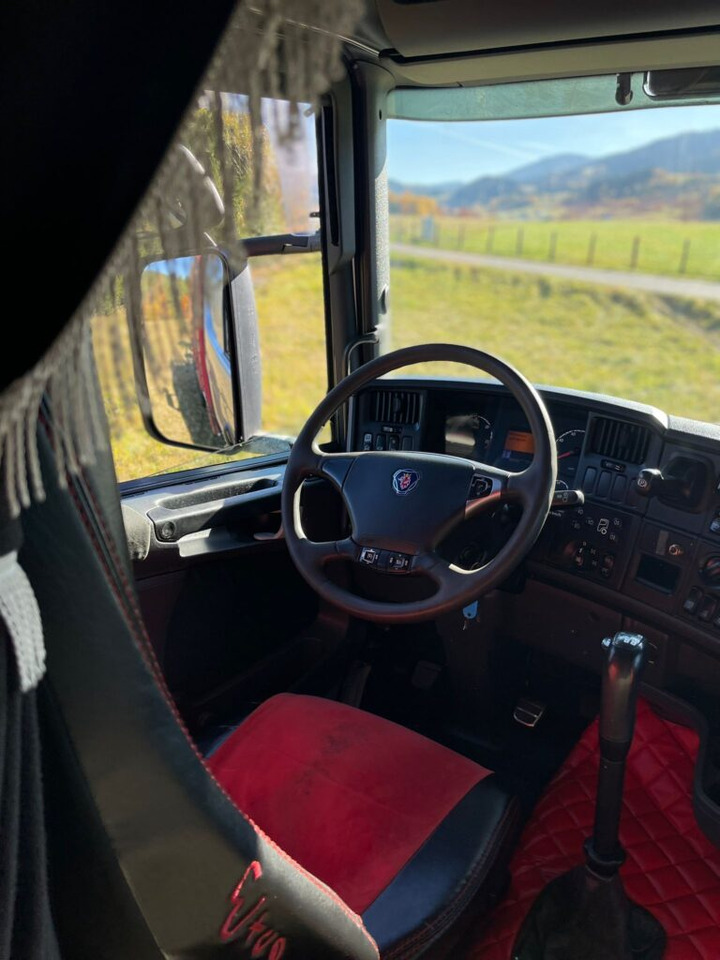 Metsaveok, Kraanaga veoauto SCANIA R560: pilt 7