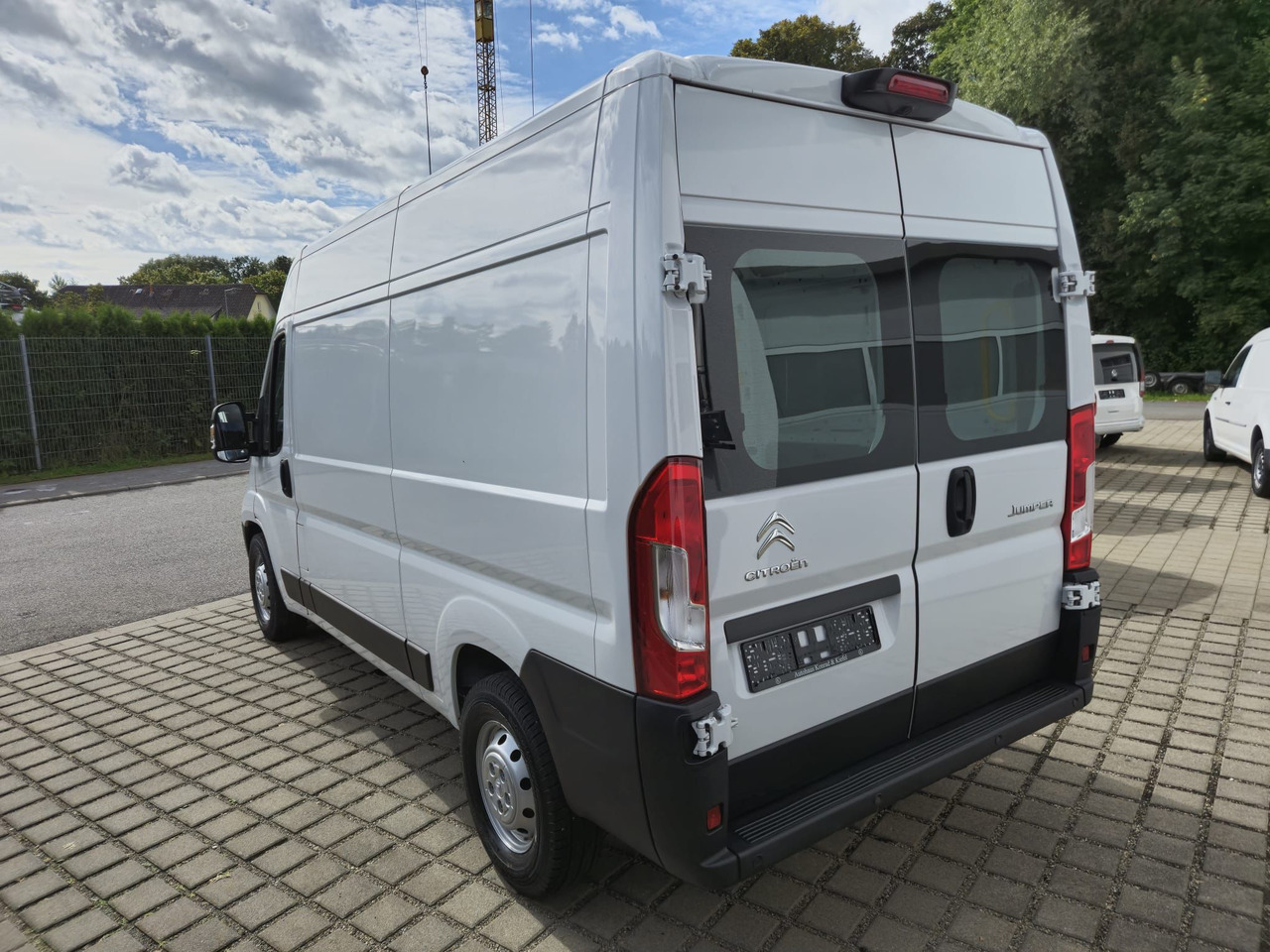 Citroën Jumper 35 L2H2 AppleCarplay/Klima/Kamera/uvm. - Kaubik: pilt 5 Citroën Jumper 35 L2H2 AppleCarplay/Klima/Kamera/uvm. - Kaubik: pilt 5