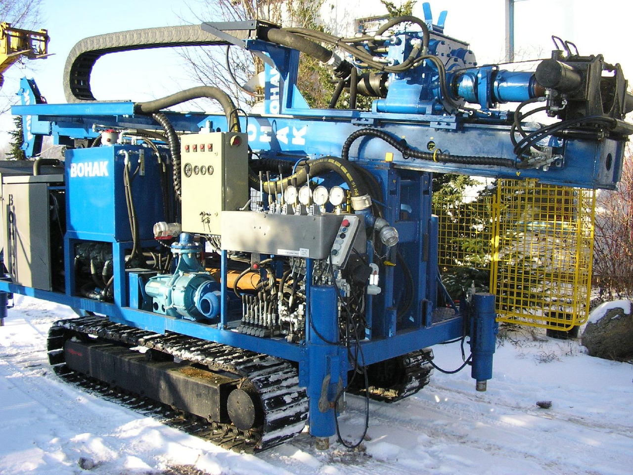 Bohak KL150 Automatik drilling rig with Manipulator -automatic - Puurimisplatvorm: pilt 1 Bohak KL150 Automatik drilling rig with Manipulator -automatic - Puurimisplatvorm: pilt 1