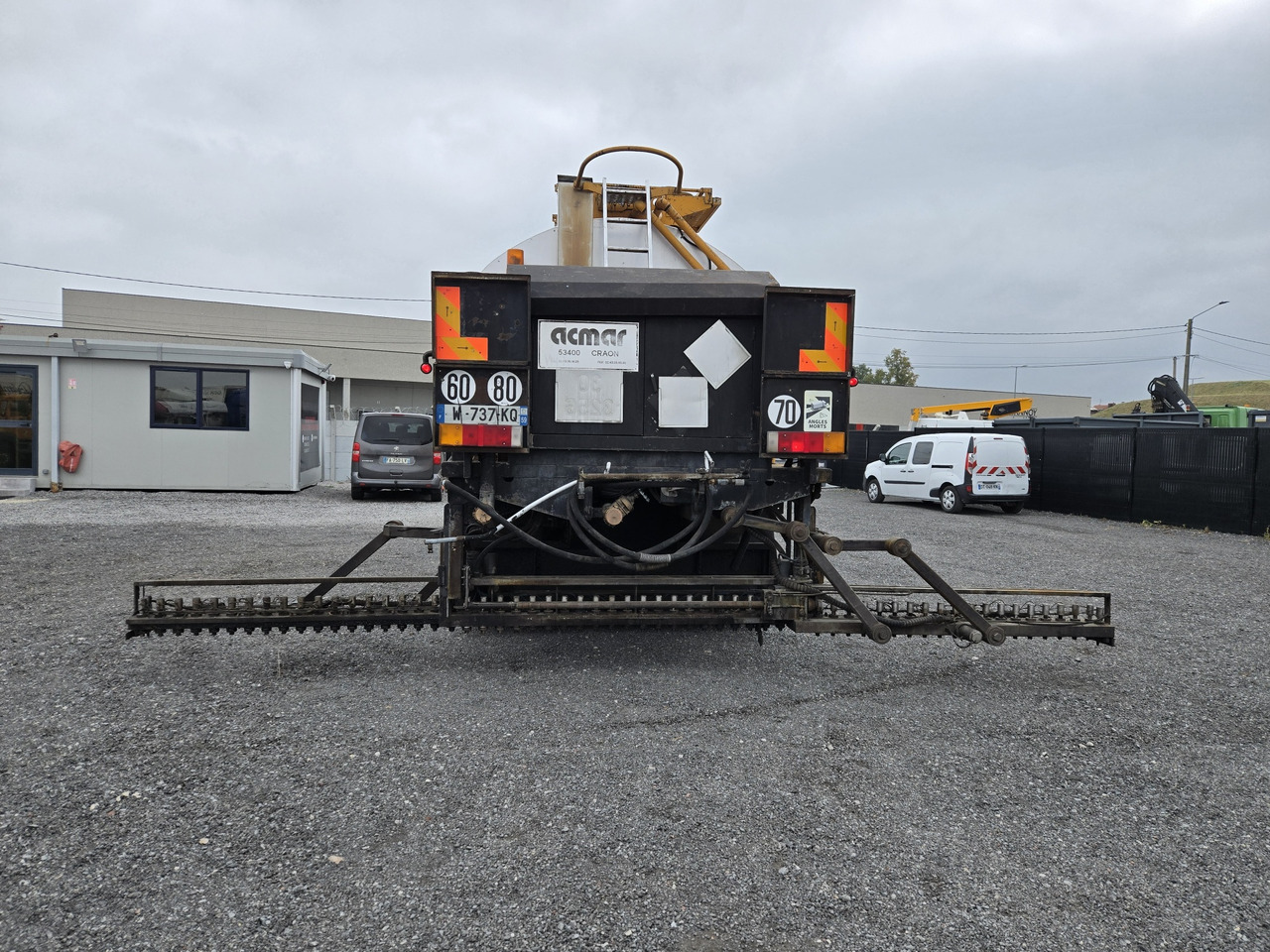 Renault Premium 300 - Gudronaator: pilt 4 Renault Premium 300 - Gudronaator: pilt 4